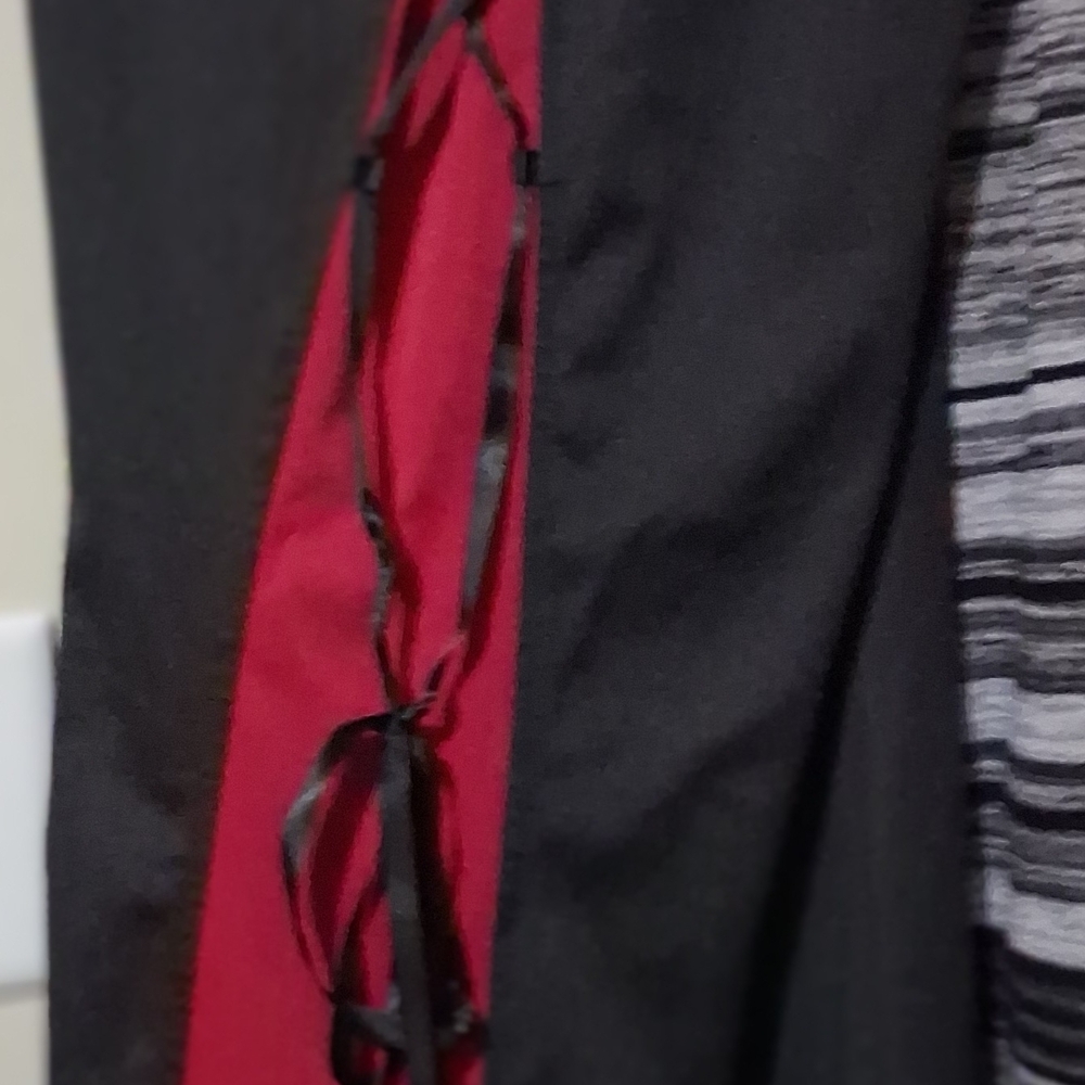 Romwe Black and Red Lace-Up Dress Pants